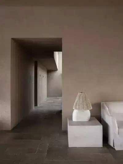 西班牙自然极简住宅  OOAA Arquitectura